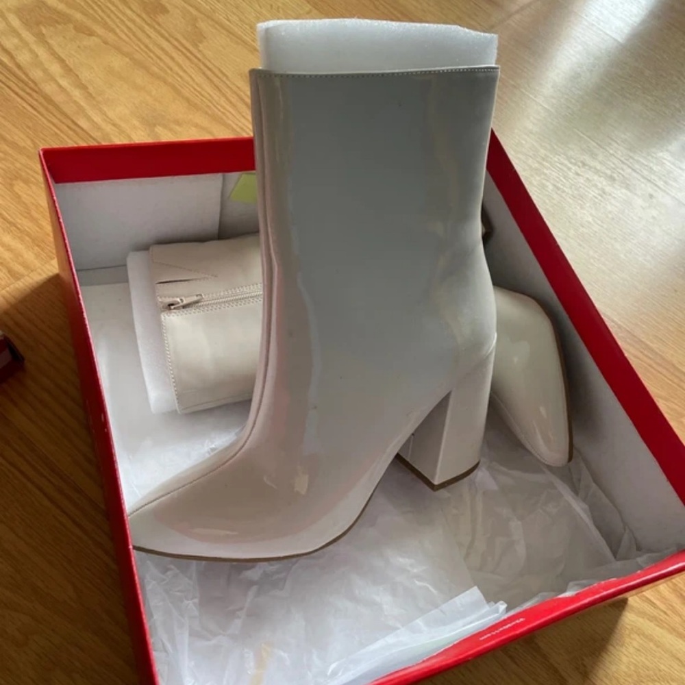 Belk Shiny Cream Heeled Boots